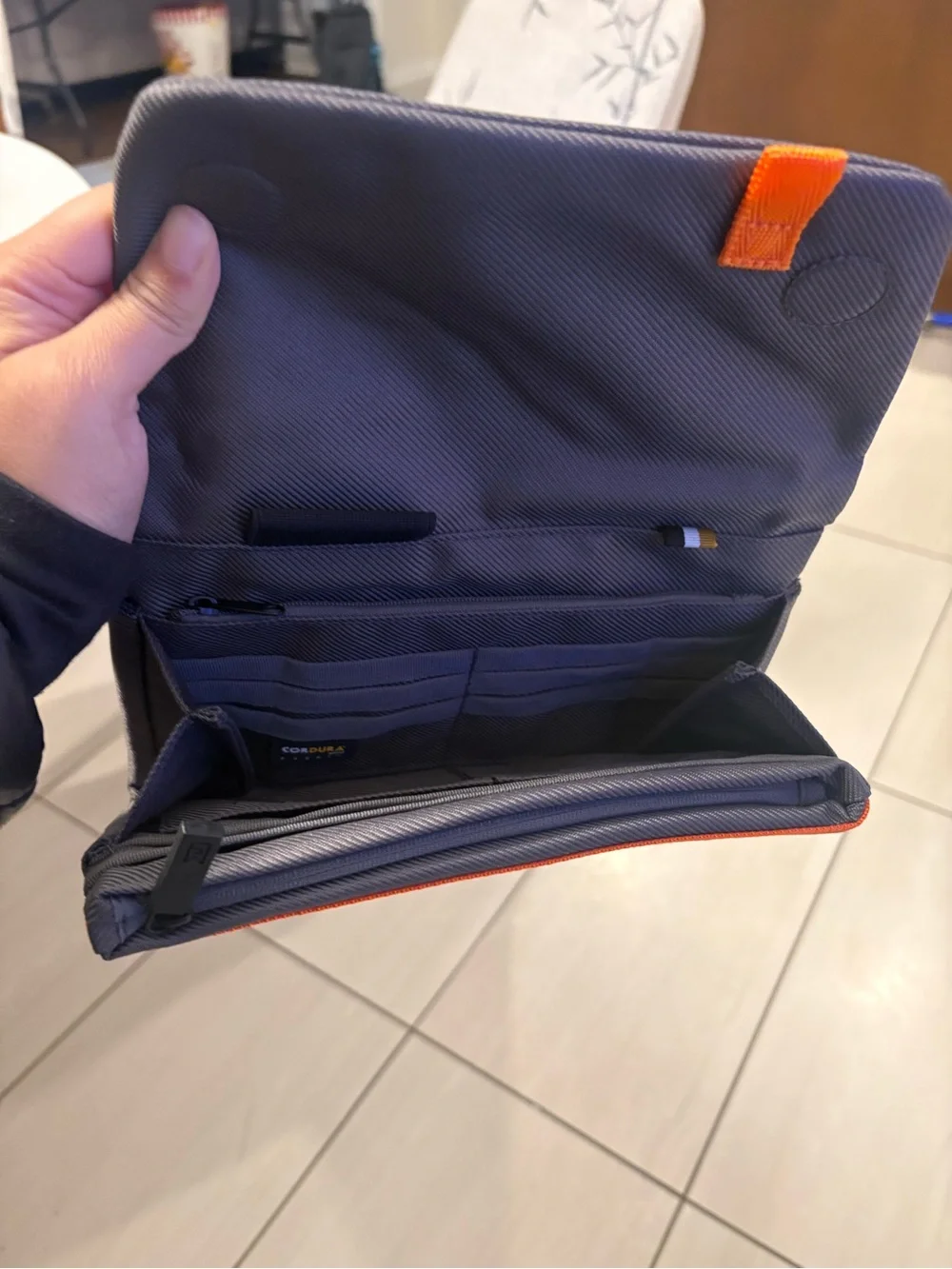 Men's Gray Travel Organizer Pouch - Picture 2 of 2